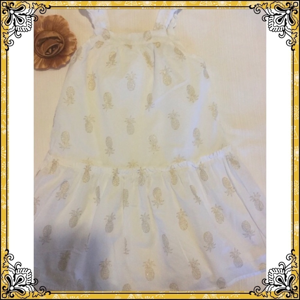 🍍GYMBOREE white and gold pineapple decor Size 5🍍